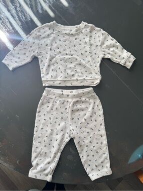 Cat & Jack White Pajama Set with Blue Floral Print